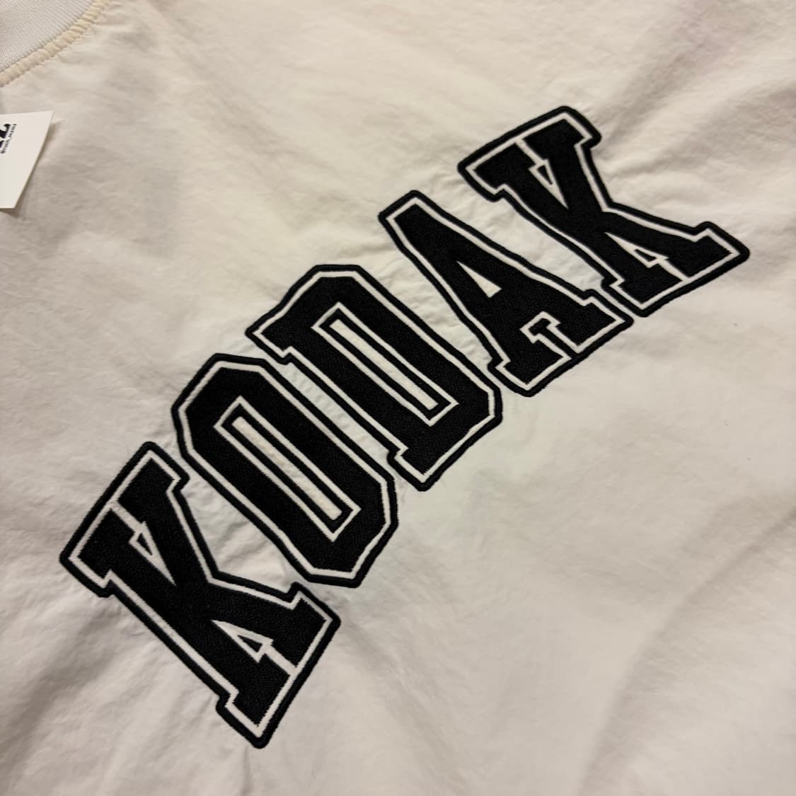 [XL] 코닥 나일론 웜업 맨투맨 화이트 C113 상품이미지4