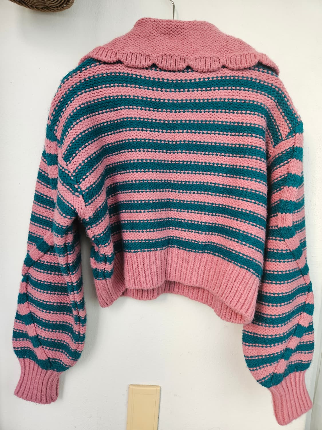 자라 인디핑크 카라 폼폼 단추 니트 상품이미지2