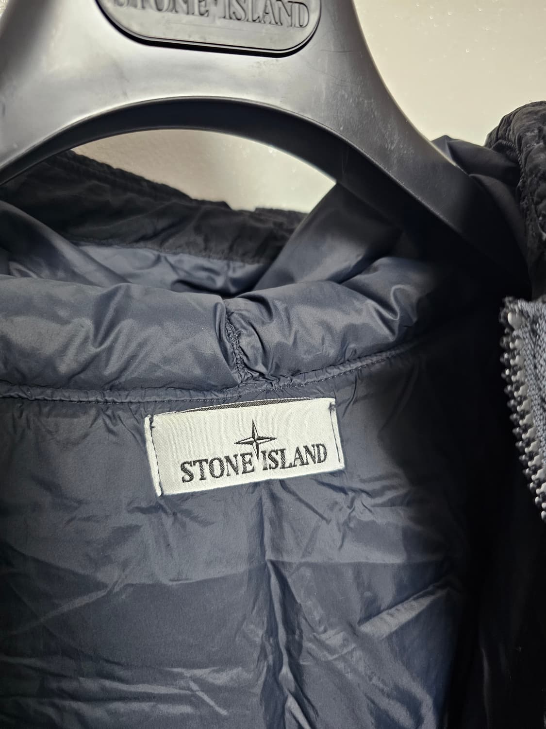 스톤아일랜드 나일론 메탈 다운 패딩 상품이미지5