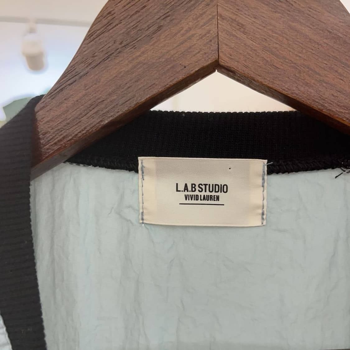 랩스튜디오 올드스쿨 하늘색 바람막이 맨투맨 M C06577 상품이미지5