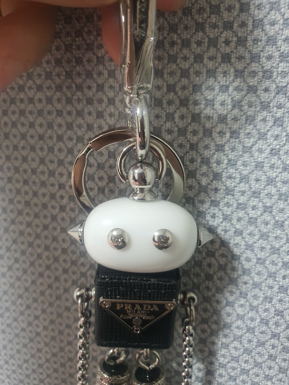 프라다로봇키링 새상품 5만2천특가 고리공간좁아서 회전이뻑뻑해요 상품이미지7