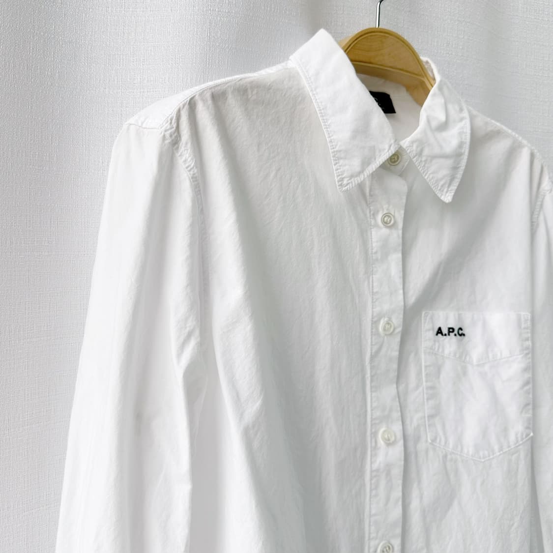 A.P.C. 아페쎄 포켓 자수 긴팔 셔츠 화이트 38 상품이미지5