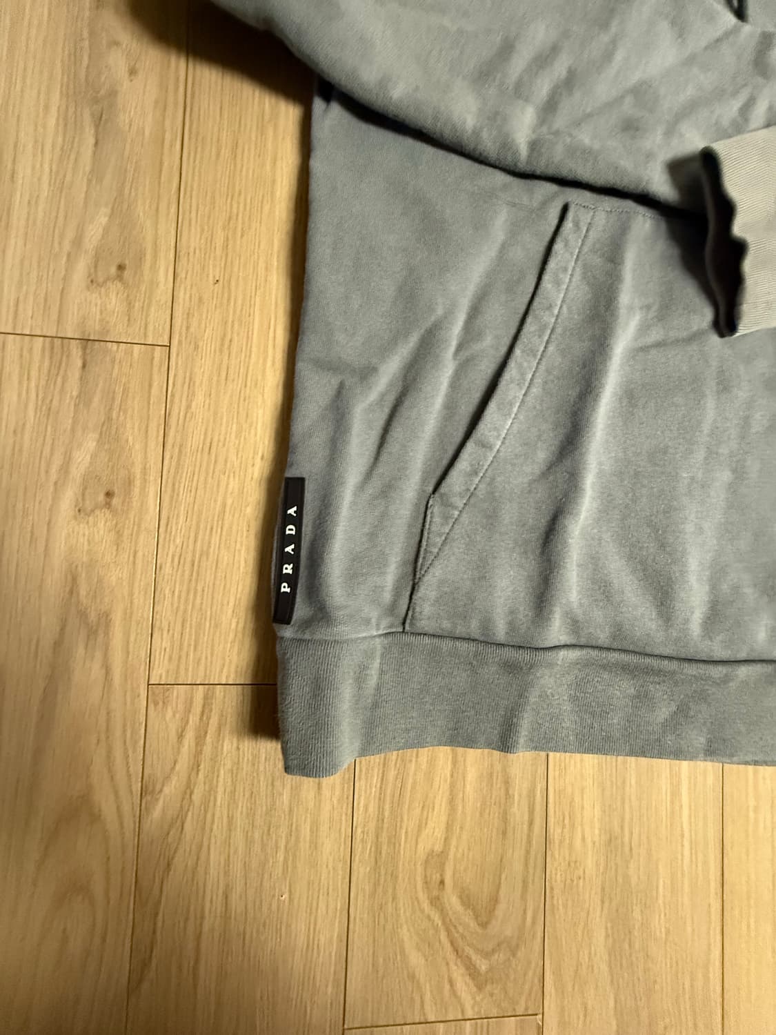 프라다 스포츠 맨투맨  상품이미지2