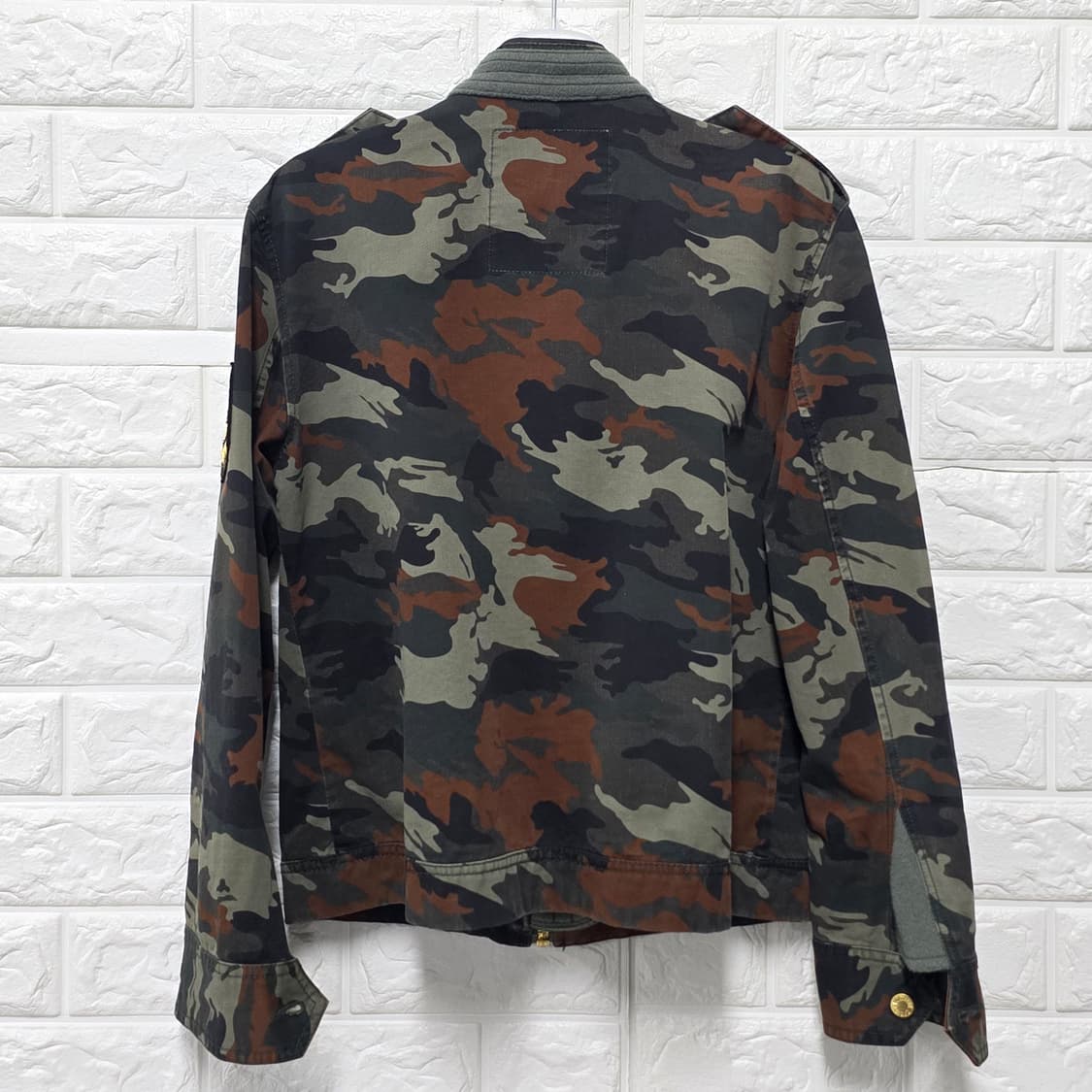 택포_ 쟈딕앤볼테르 밀리터리 카모 자켓 M 상품이미지4