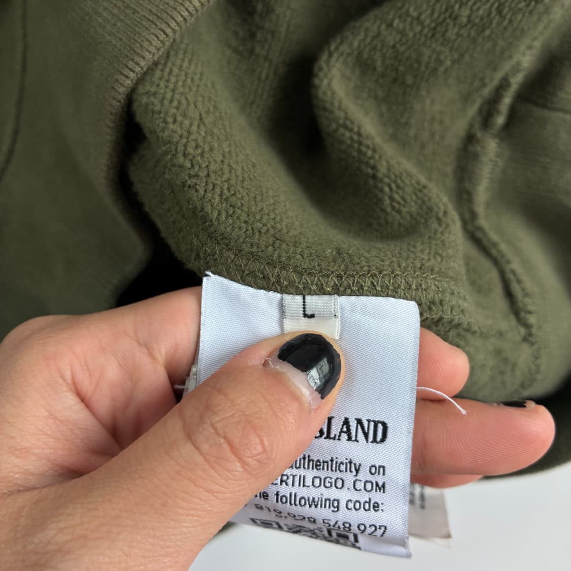 Stone Island  스톤아일랜드 와펜 카키 스웻 맨투맨 상품이미지4