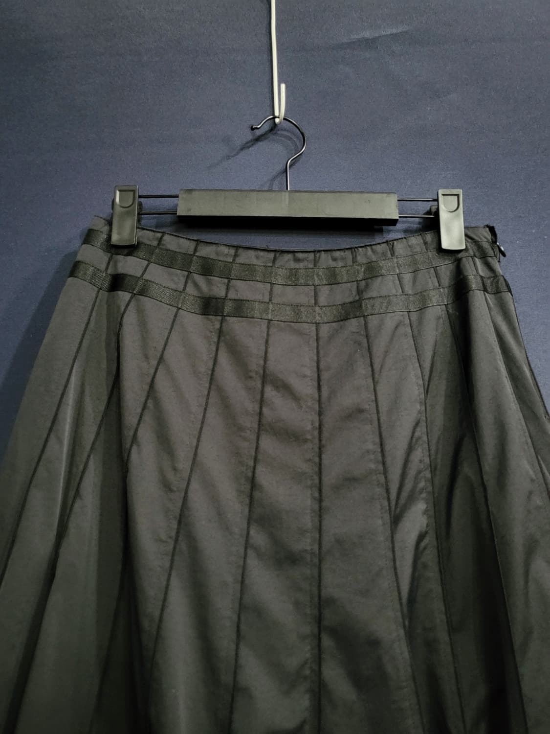 제니한 플레어 라인 스커트 상품이미지2