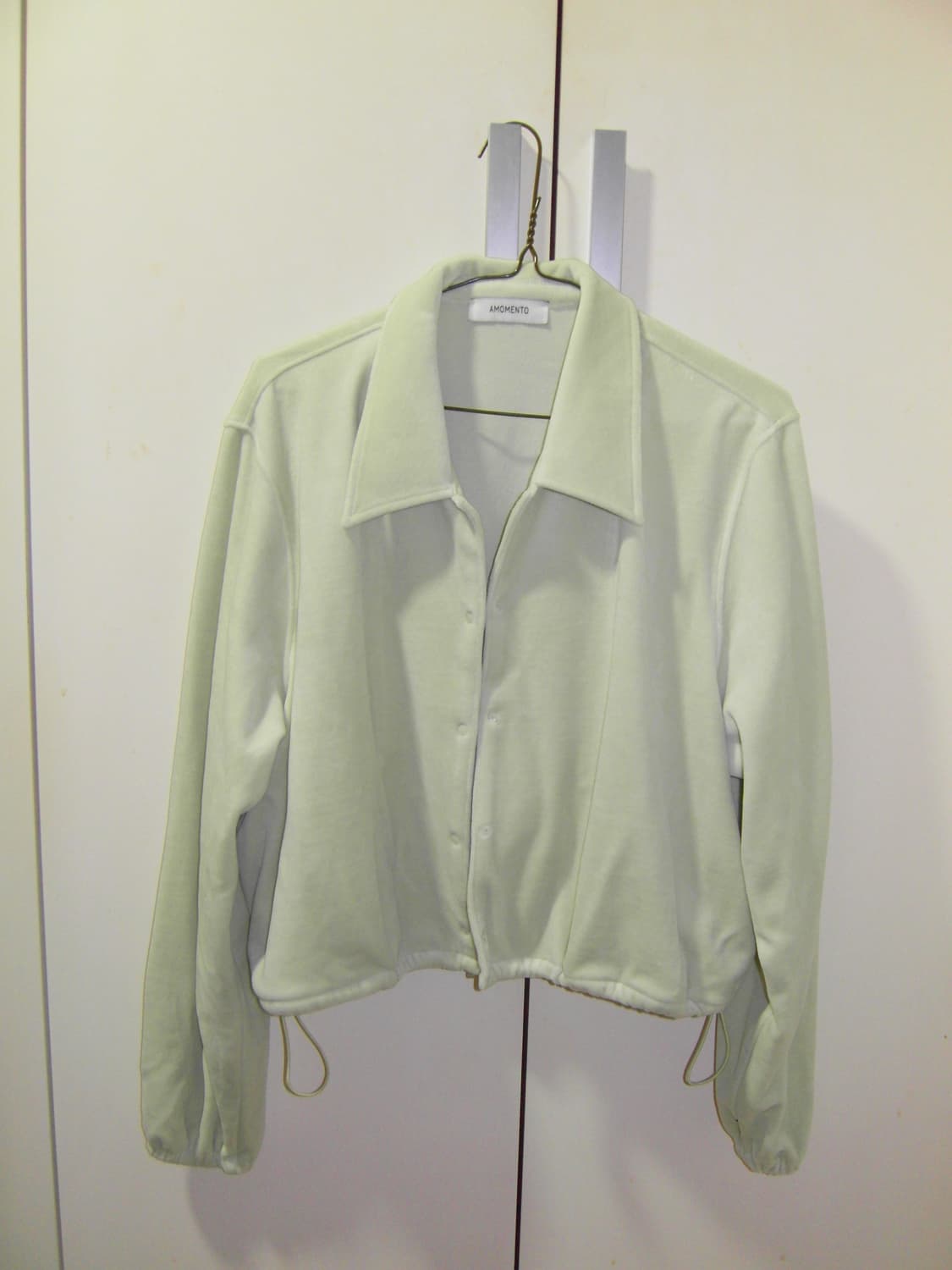 아모멘토 벨벳 가디건 상품이미지1