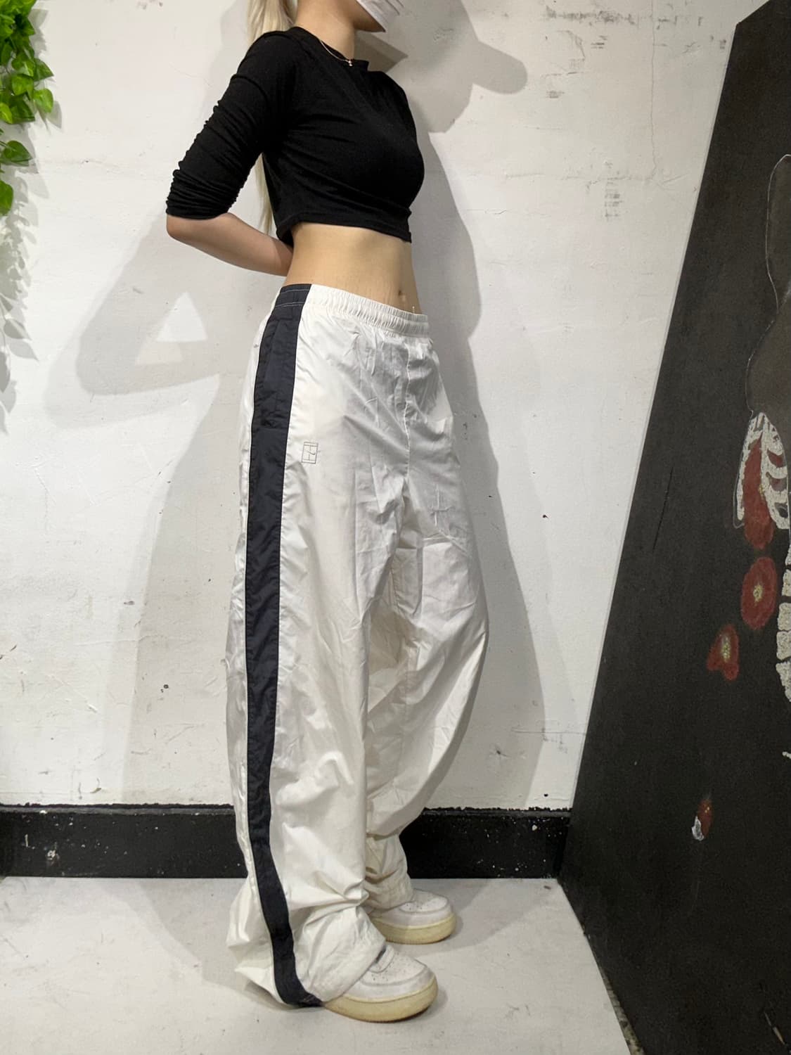 나이키 화이트 와이드 블랙 사이드 라인 트랙 팬츠 추리닝 바지 XL 상품이미지1