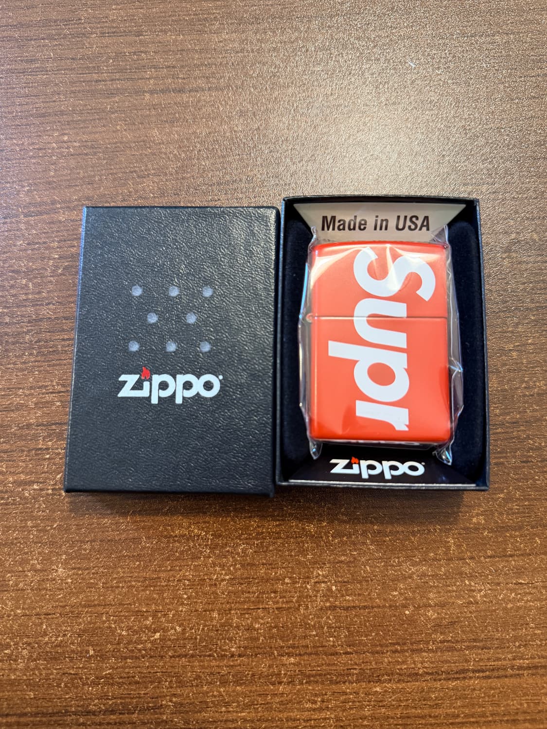 슈프림 지포라이터  상품이미지1