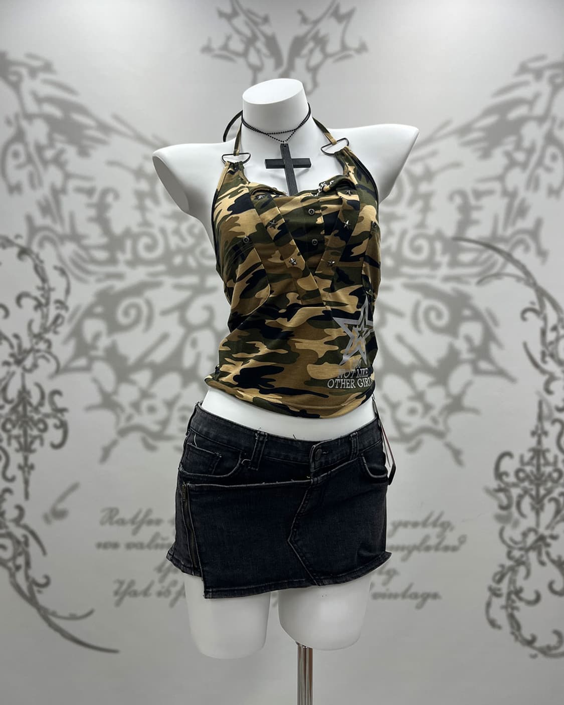 Camo Star Stud Chain Halter Sleeveless 상품이미지1