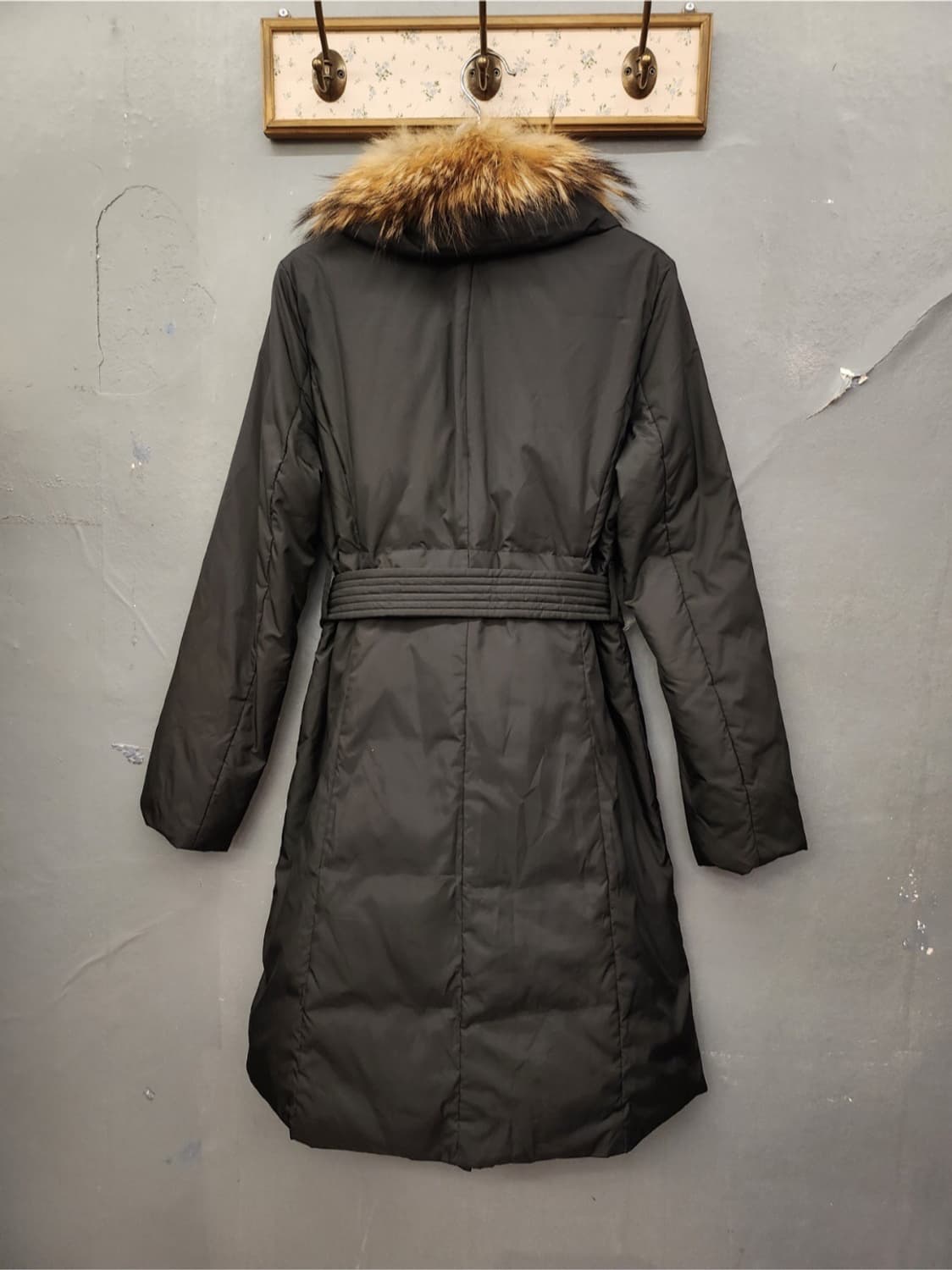 일본빈티지 콤 사 이즘 라쿤털 탈부착 가능 다운 벨트 패딩 상품이미지6