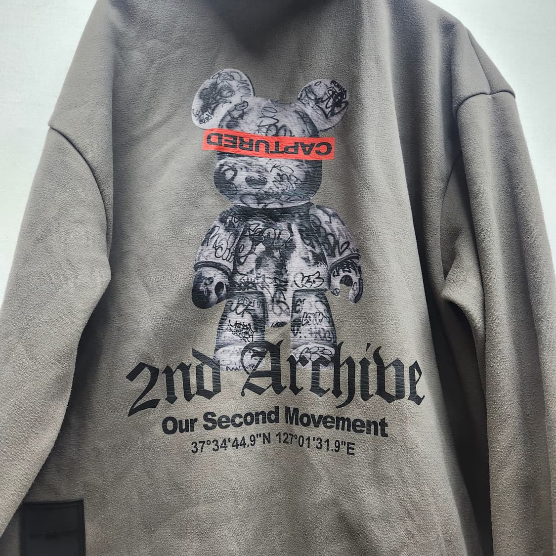 세컨아카이브 아트 곰돌이 후드티 2XL 상품이미지1