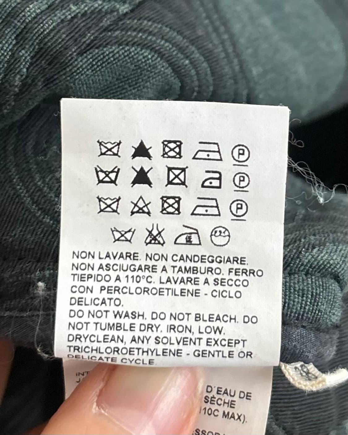 마르니 블랙 앤 그레이 원형 패턴 숏팬츠 상품이미지7