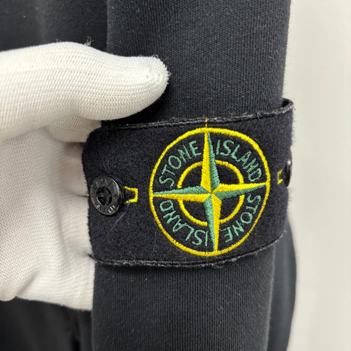 [XXL]스톤아일랜드 와펜패치 후드집업 상품이미지2