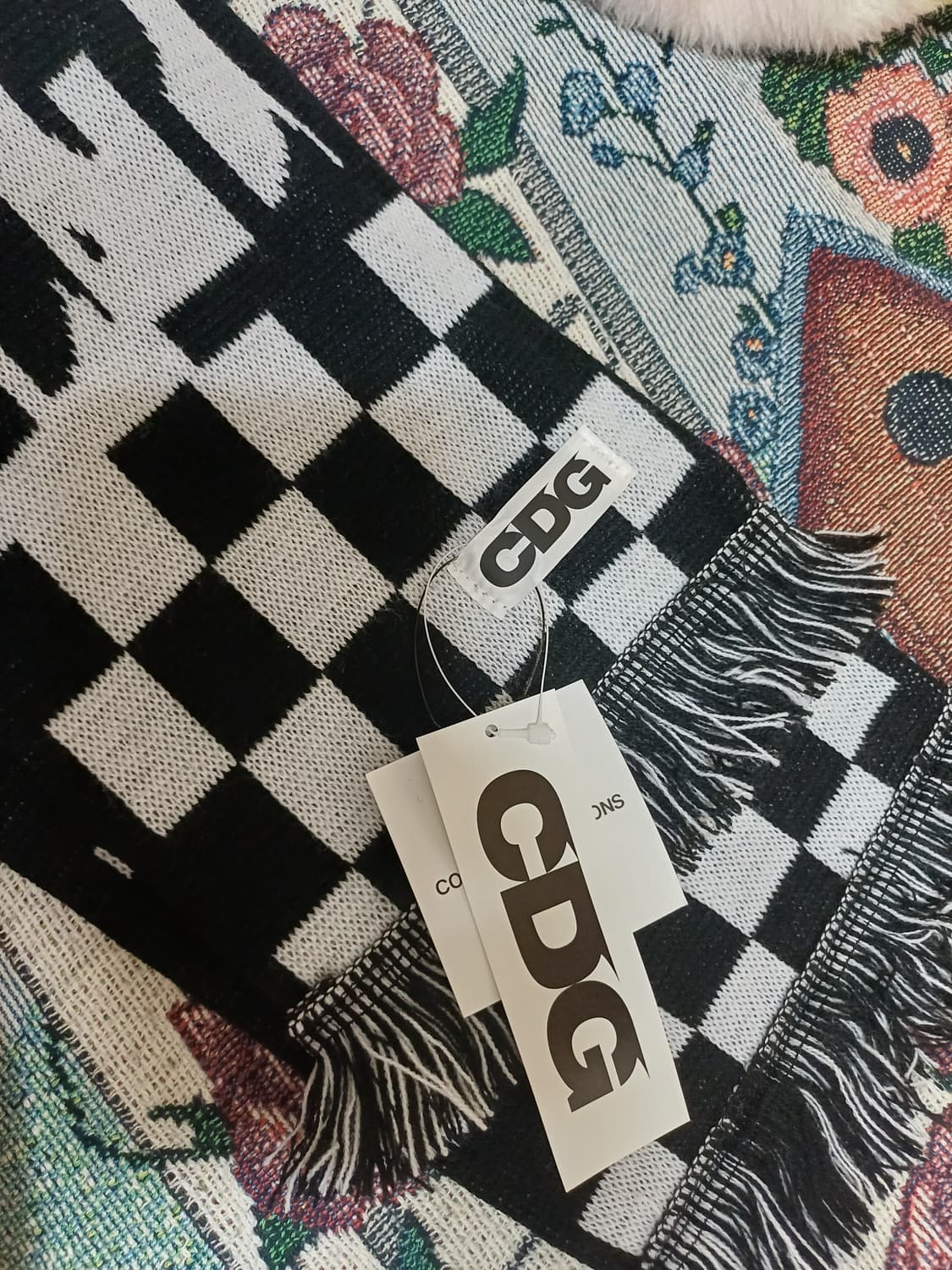 꼼데가르송 머플러 새상품 시즌오프급처 상품이미지1