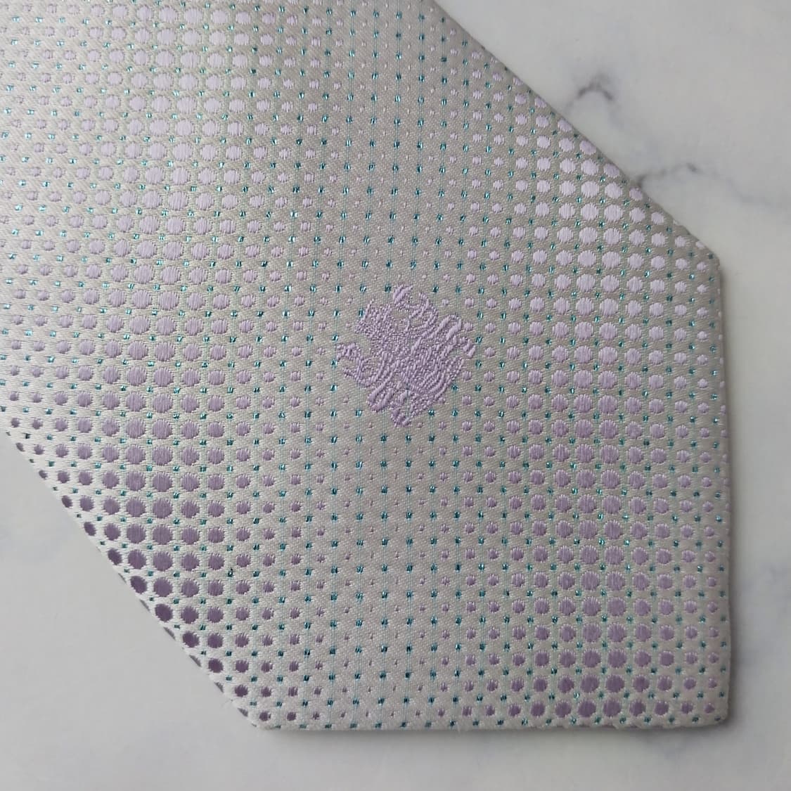 아쿠아스큐텀 실크 도트 텍스처 넥타이 9.2cm A+등급 K2030
 상품이미지7