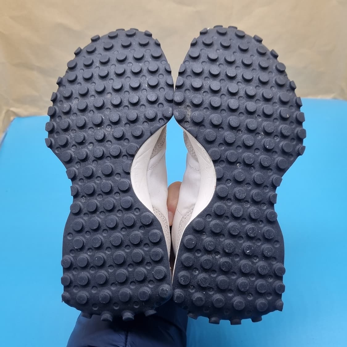 뉴발란스 327 시솔트 운동화220 상품이미지3