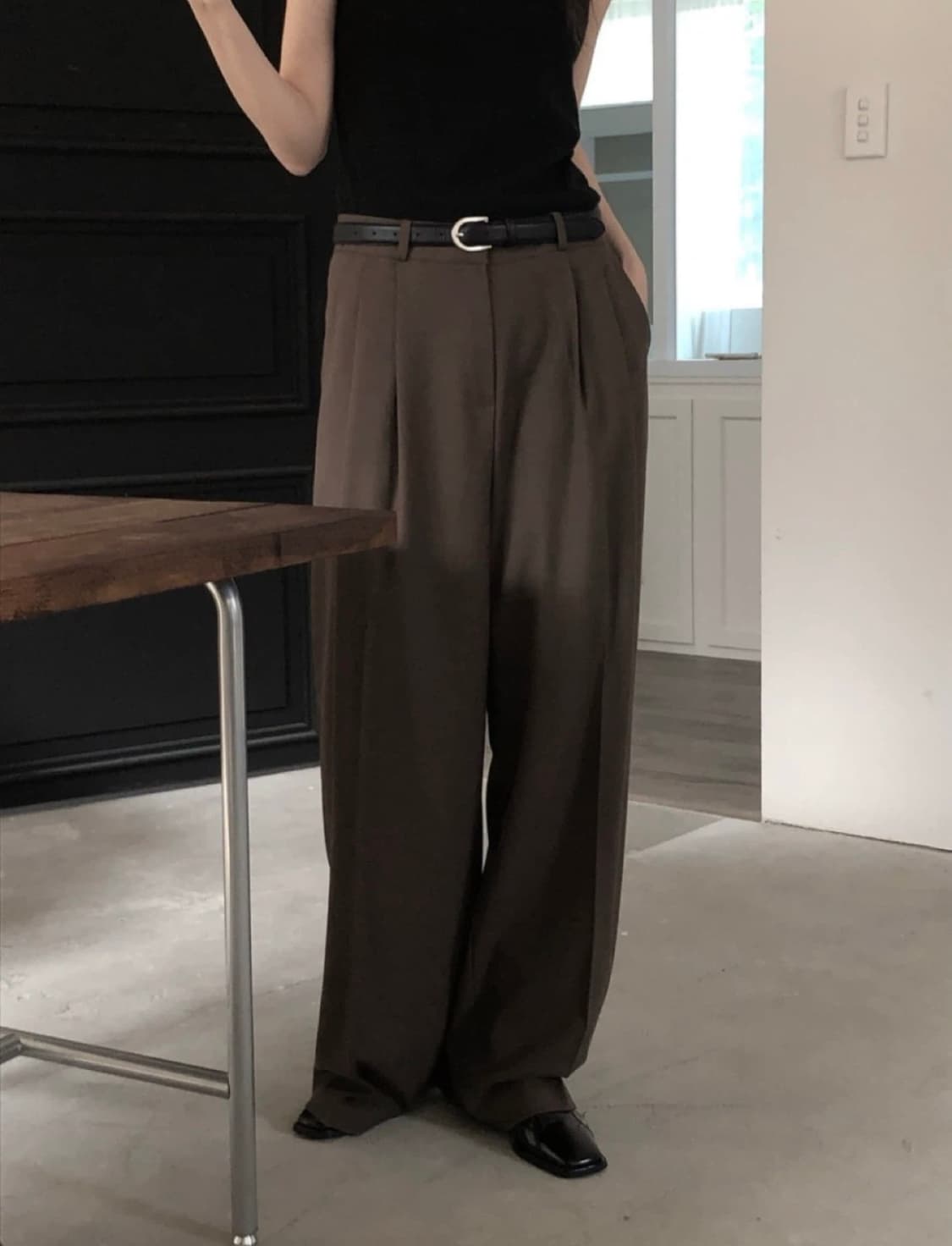 르버터 레아 더블핀턱 하이웨스트 슬랙스 상품이미지1