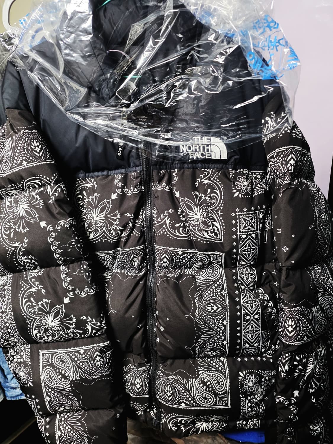 [XL]노스페이스 1996 노벨티 눕시 반다나 패딩 상품이미지1