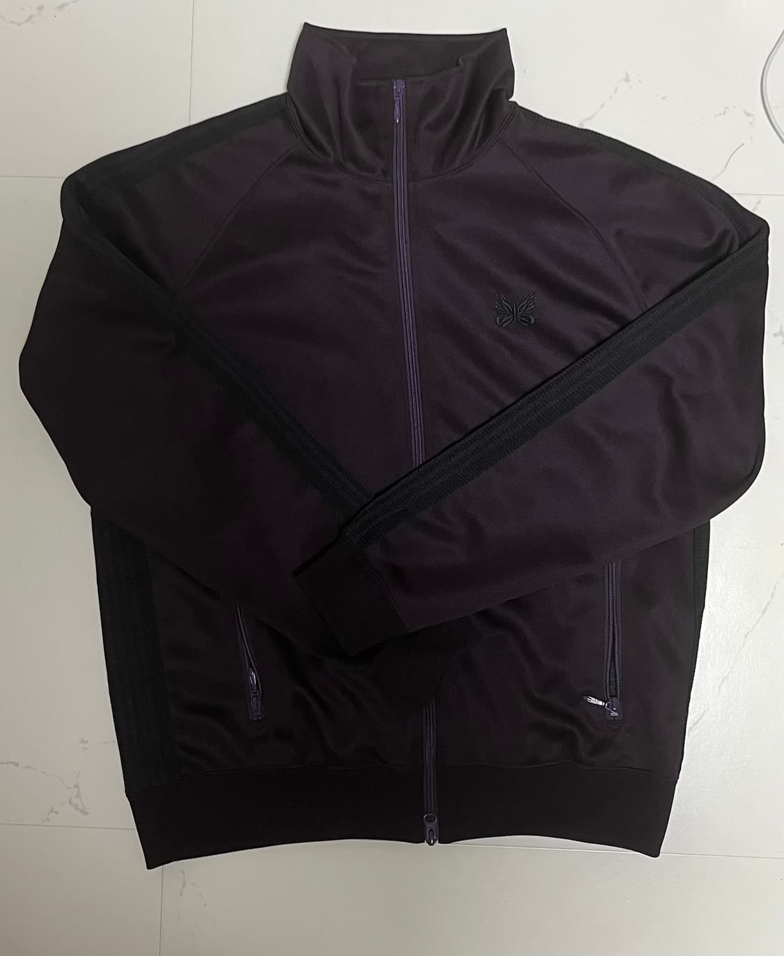 니들스 트랙 자켓 블랙 퍼플 상품이미지2
