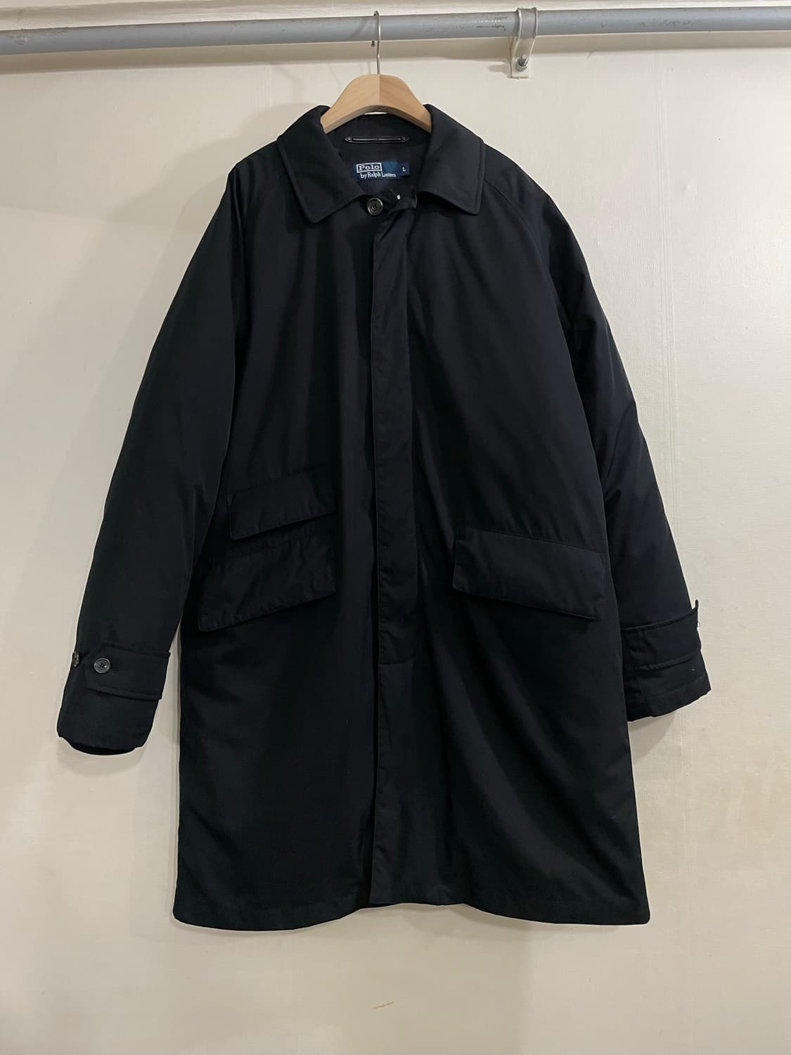 폴로 가죽장식 발마칸 구스다운 패딩 코트 블랙 상품이미지1