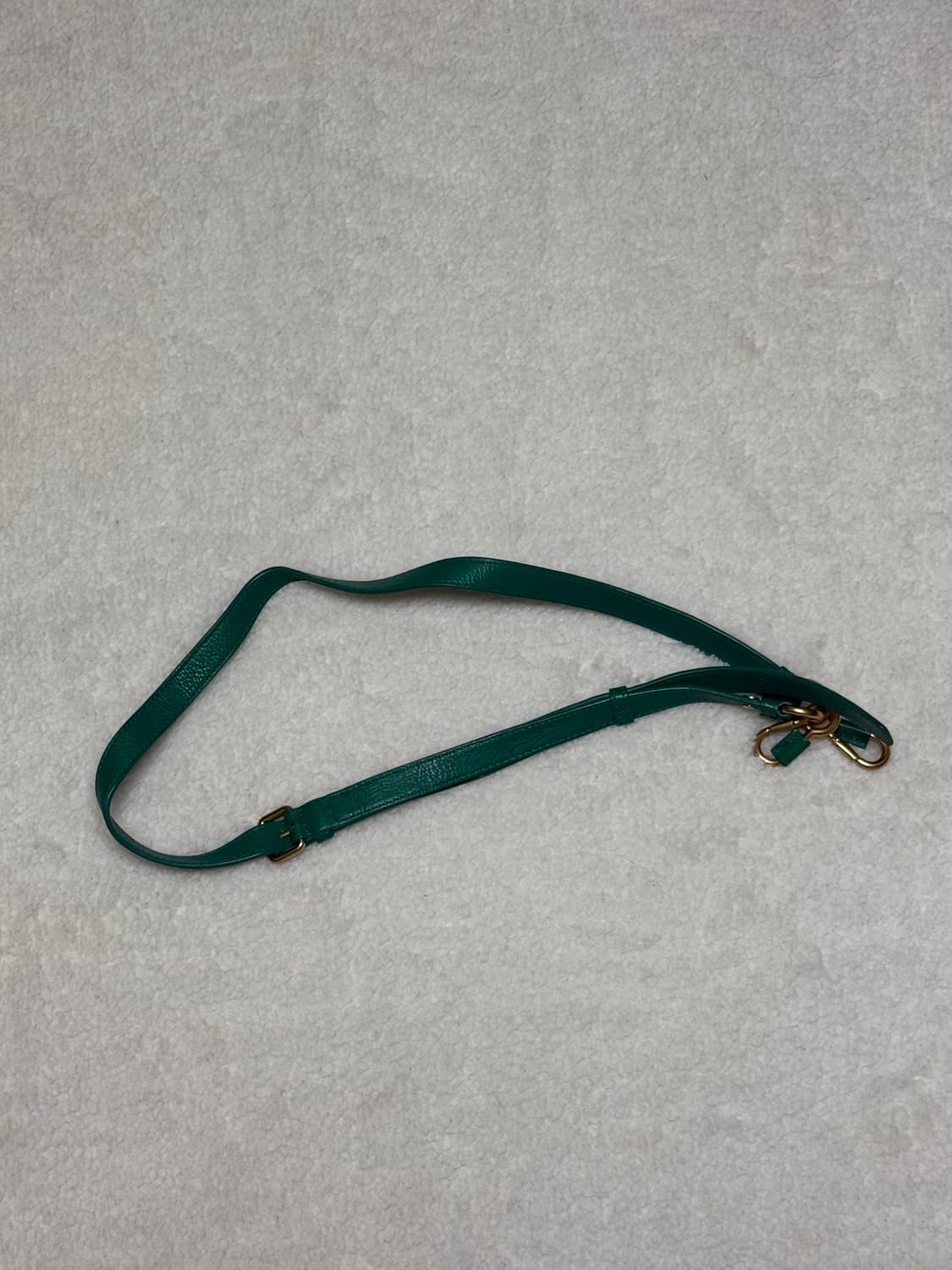 마크바이제이콥스 레더 크로스백 상품이미지3