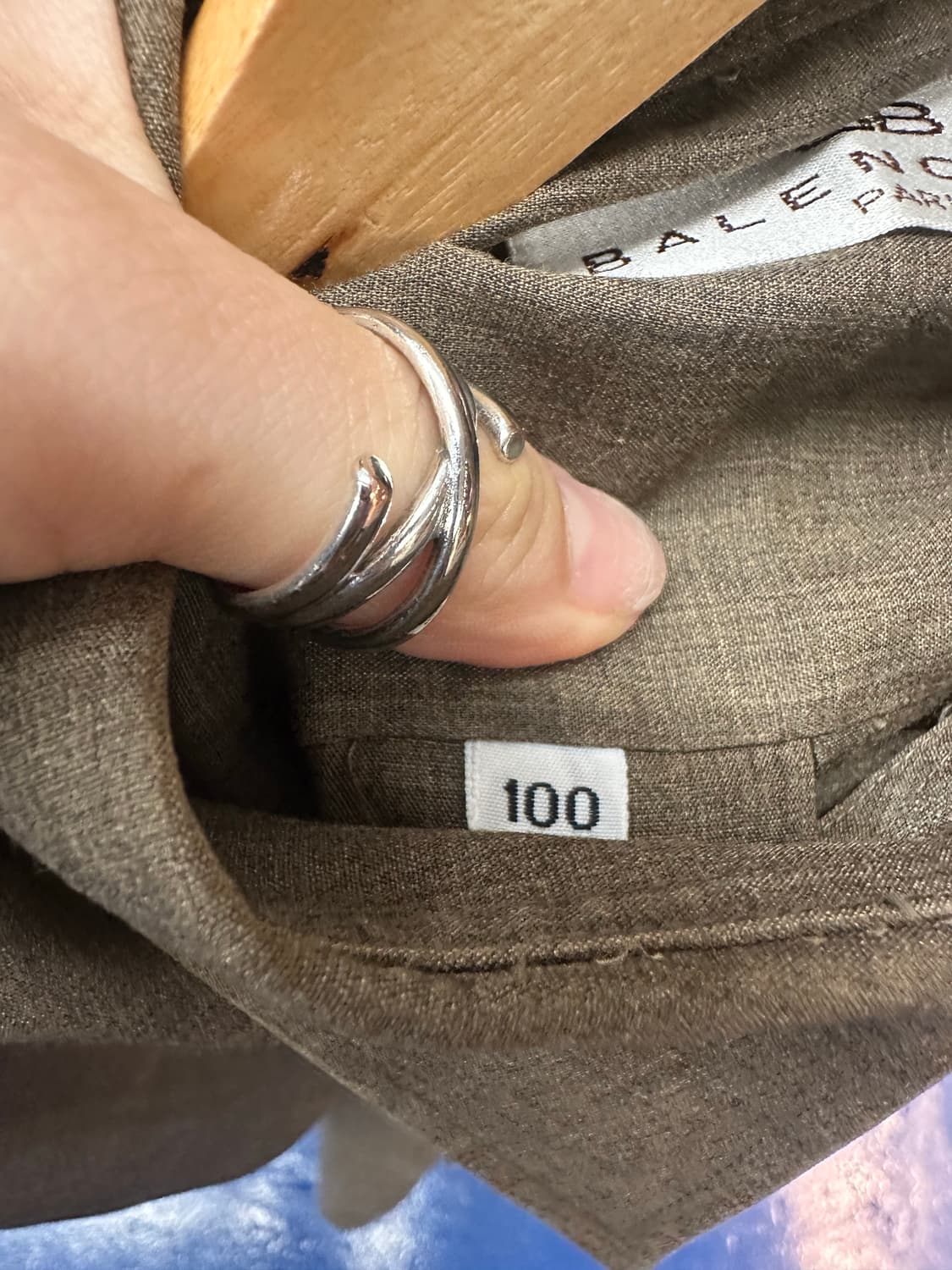 발렌시아가 브라운셔츠 상품이미지5