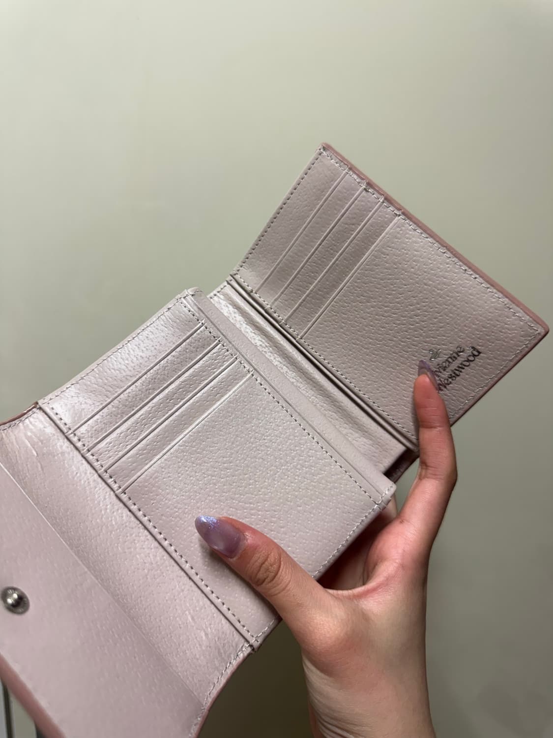 비비안웨스트우드 일본 한정 핑크지갑 상품이미지2