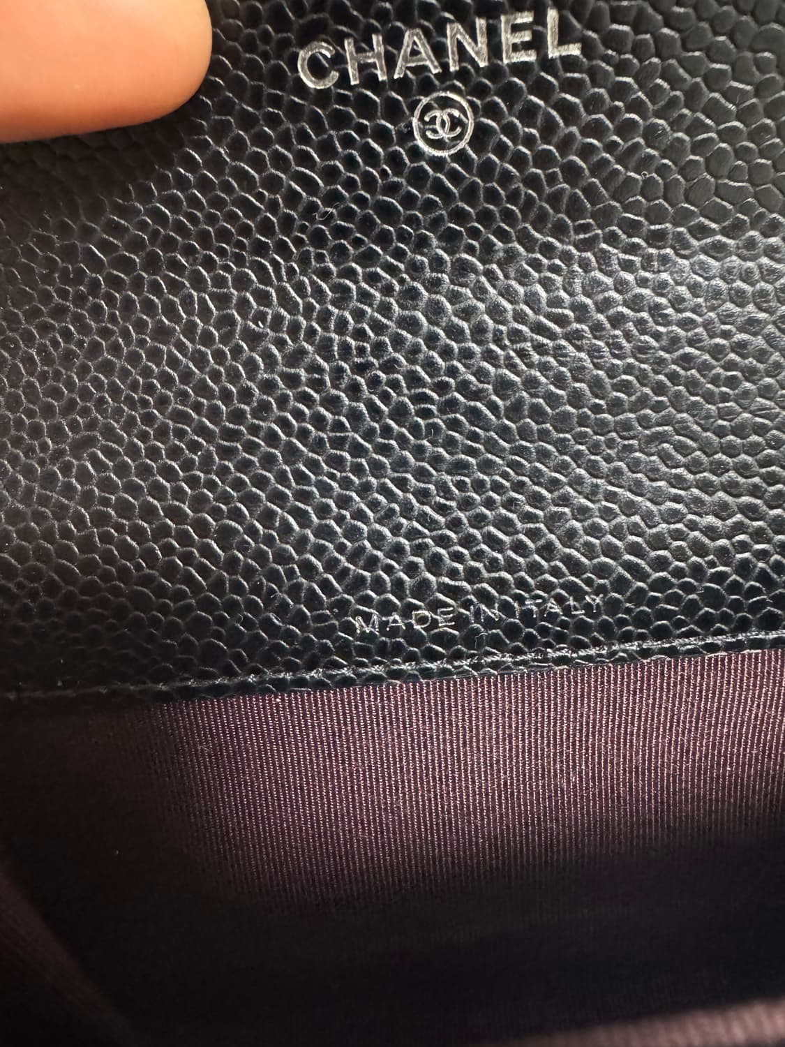 샤넬 캐비어 똑딱이 은장 카드지갑 블랙 상품이미지6
