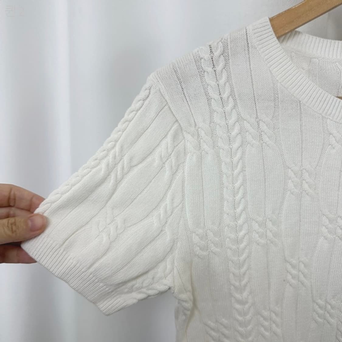 키르시 여자 니트 반팔티 화이트 2 (44-55추천) 상품이미지4