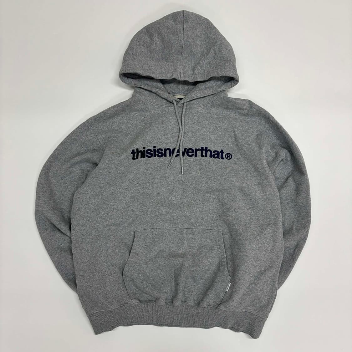 디스이즈네버뎃 그레이 T로고 시그니처 스웨트셔츠 후드티(L) 상품이미지2