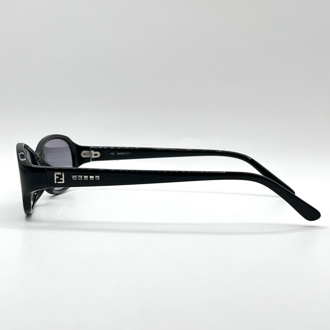 FENDI 펜디 큐빅 뿔테 선글라스 상품이미지3