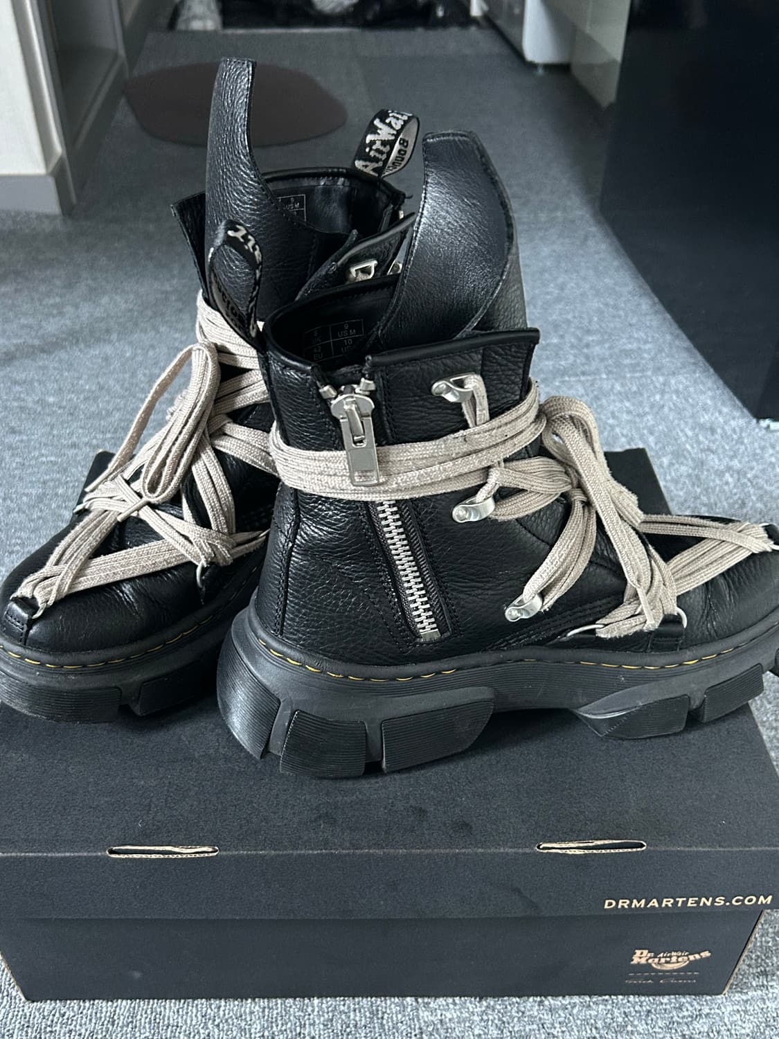 Rick owens x dr.martens 1460 메가레이스 상품이미지3