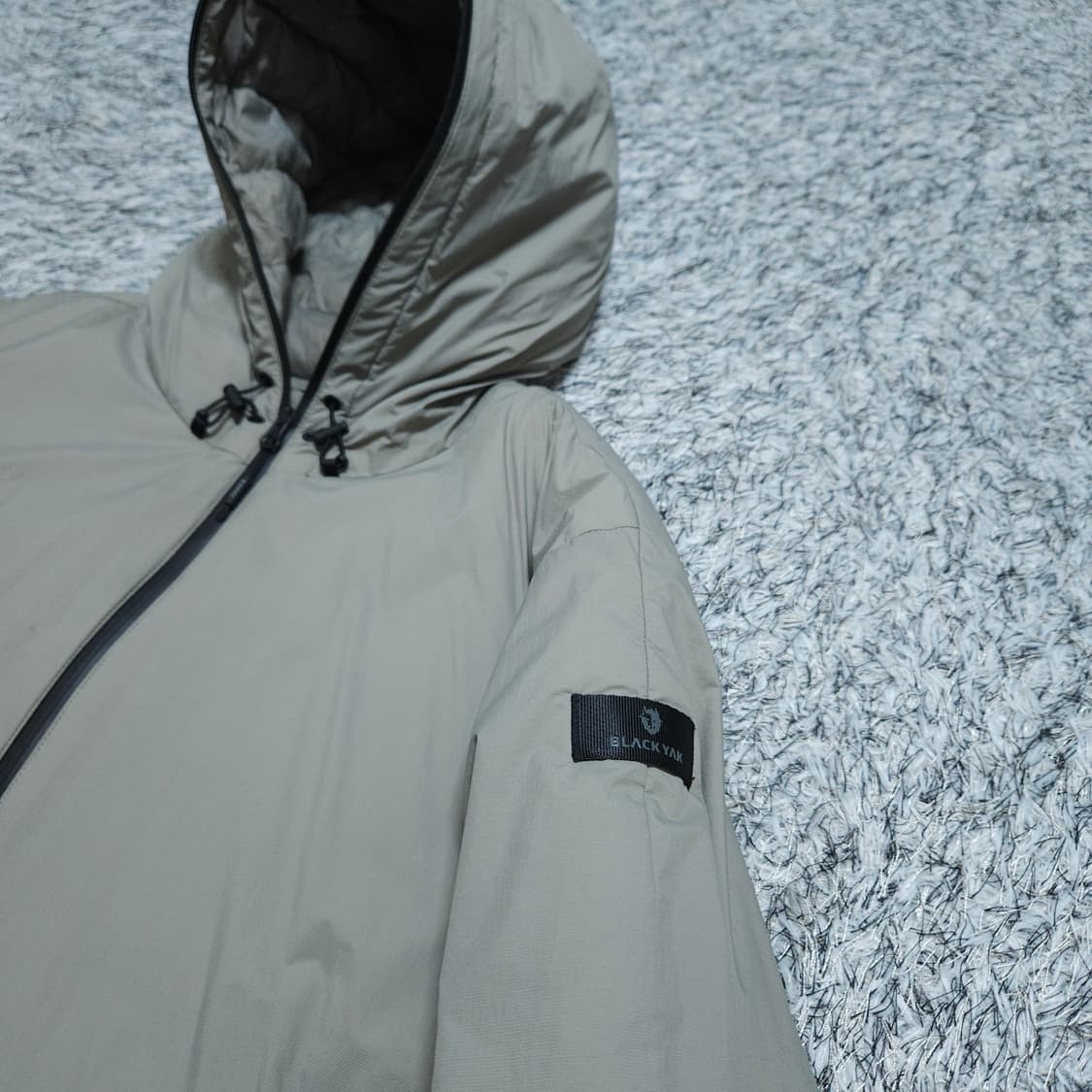 블랙야크)105 남자 구스다운 거위털미드패딩 / 왕눈이샵 상품이미지4