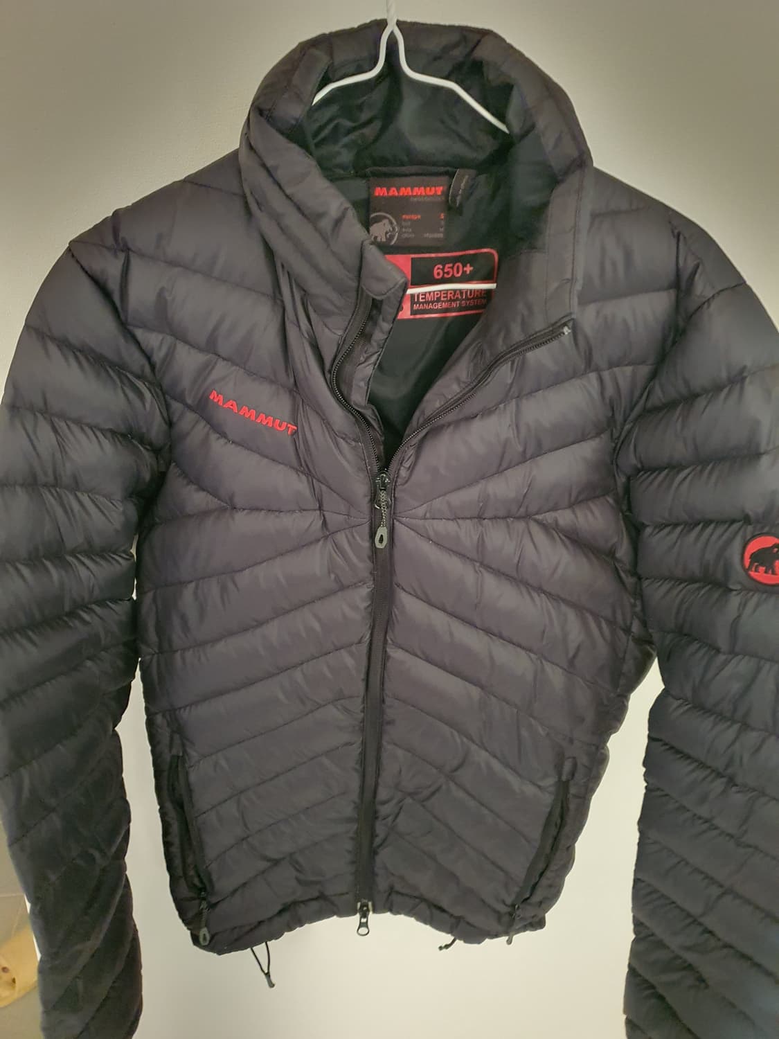 마무트 마이크로 퍼텍스 경량패딩 상품이미지1