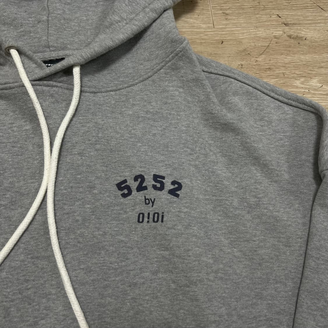 OiOi 오아이오아이 남여공용 로고 후드티 [그레이] L/100 상품이미지4