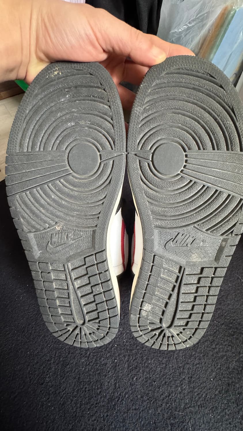 조던 1 레트로 하이 OG 짐레드 270판매합니다. 상품이미지6