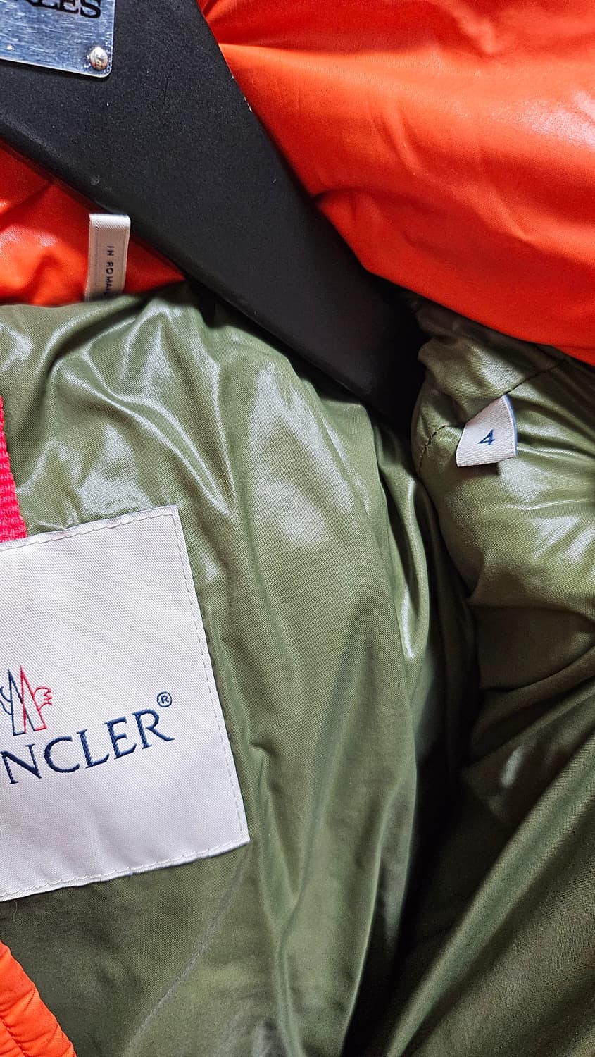 몽클레어 마야 오렌지 4호 패딩 점퍼 상품이미지5