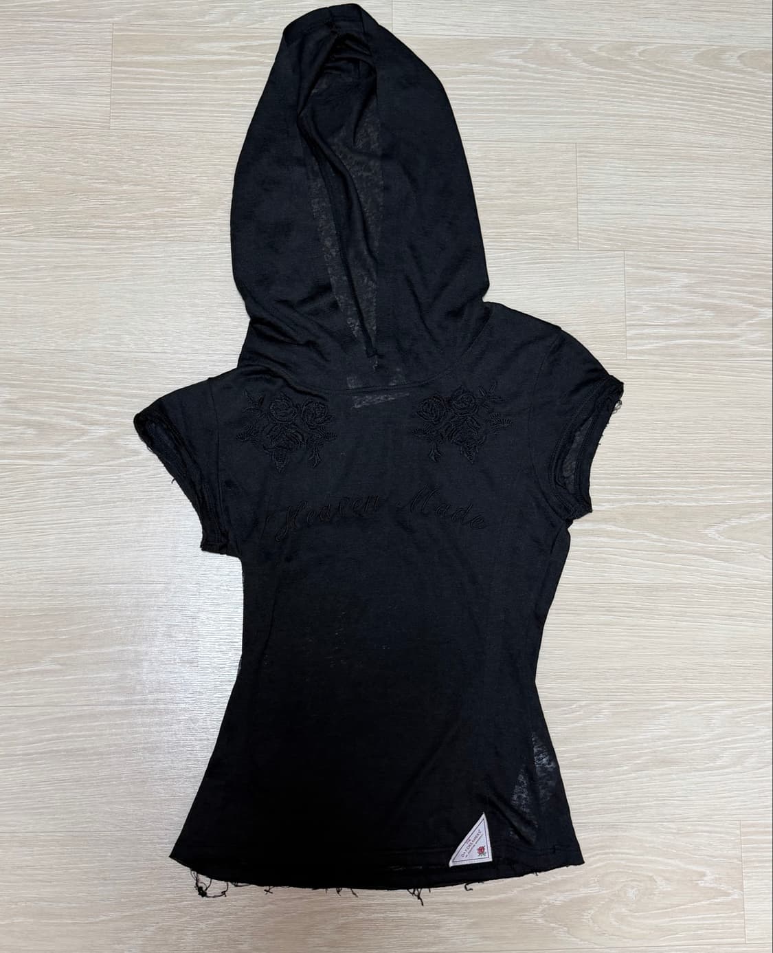 스컬프터 Rose Embroidery Hoodie Tee Black 상품이미지3