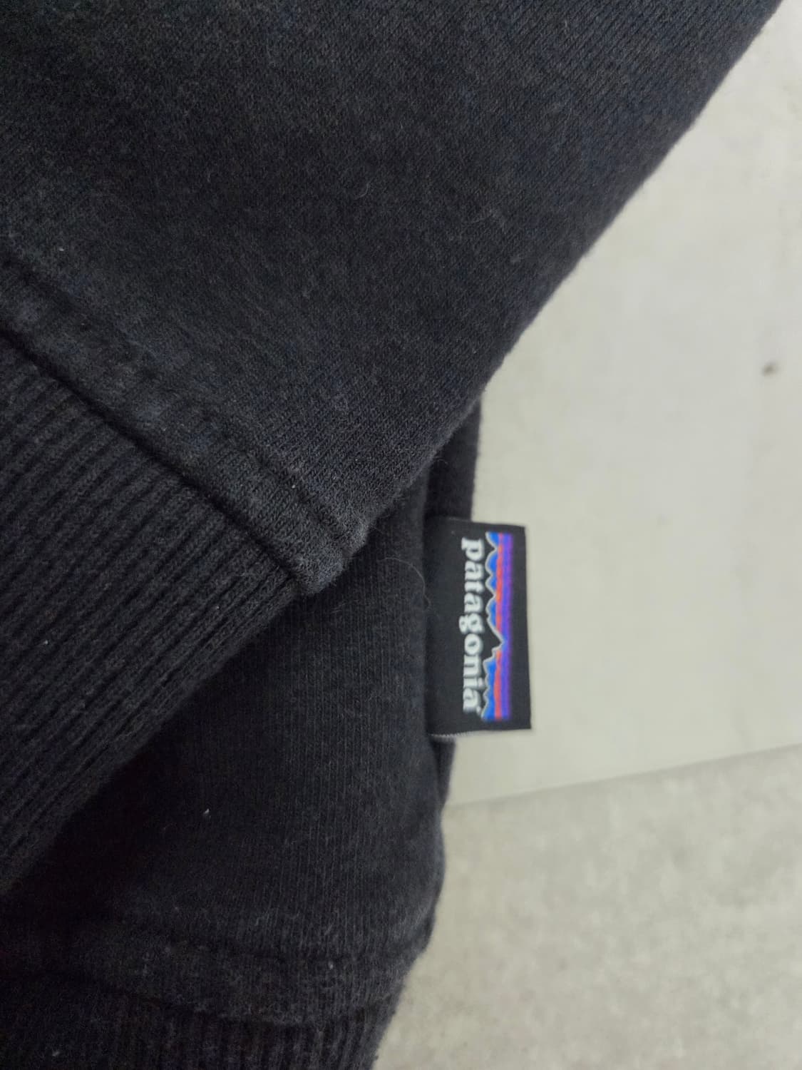 파타고니아 로고 후드티 상품이미지5