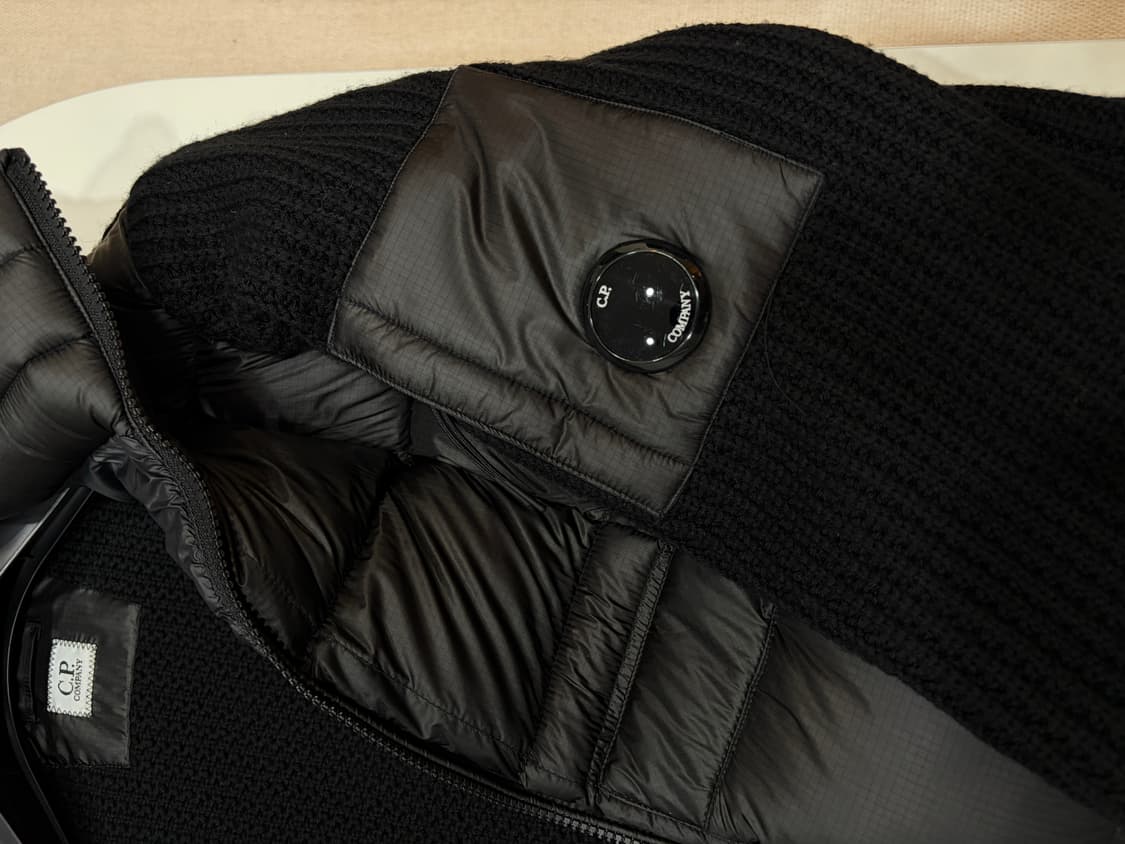 [정품]C.P 디디쉘 렌즈 와펜 니트 패딩 상품이미지3