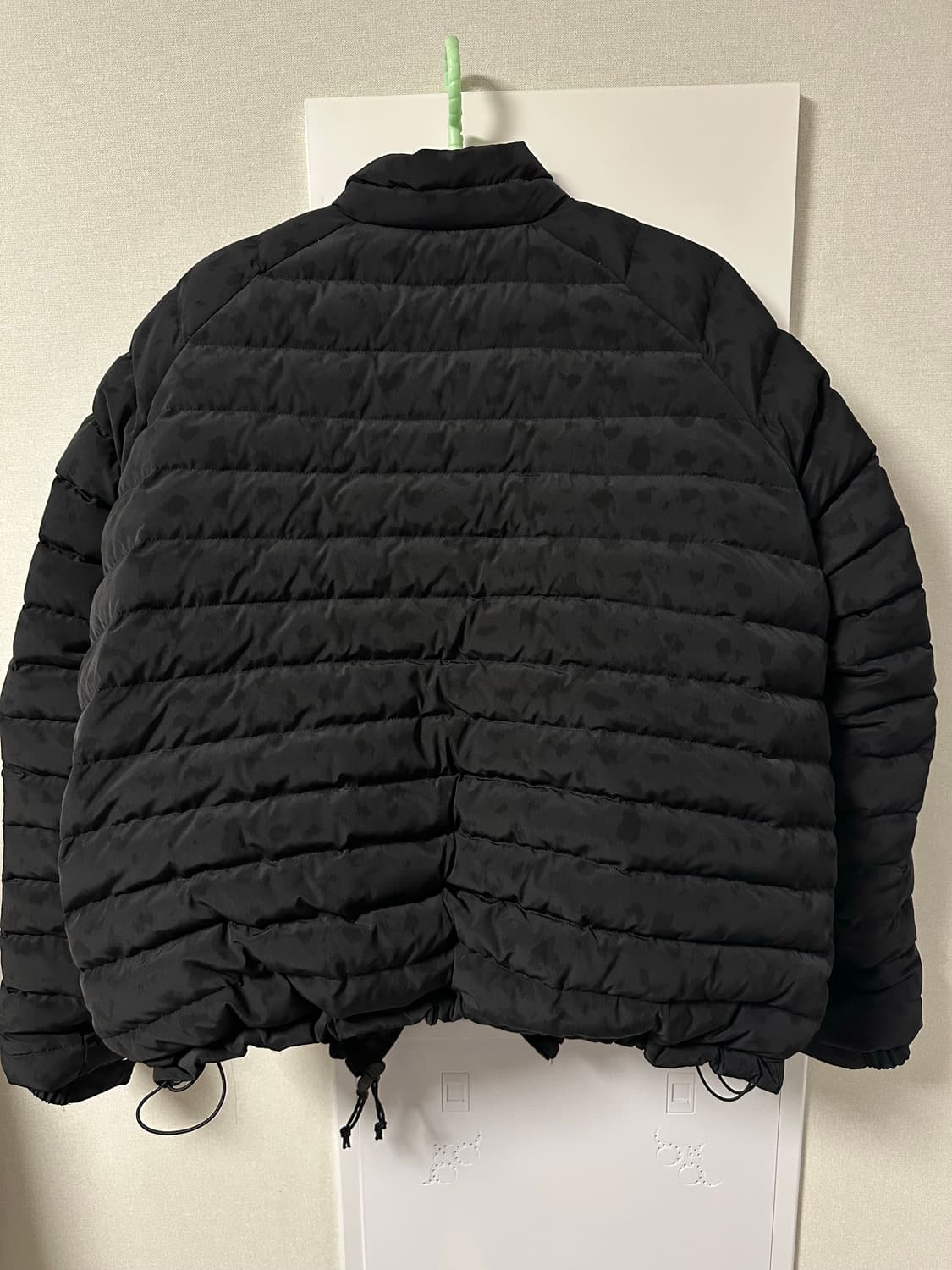 언더마이카 슬림 푸퍼 블랙 팬서 상품이미지3