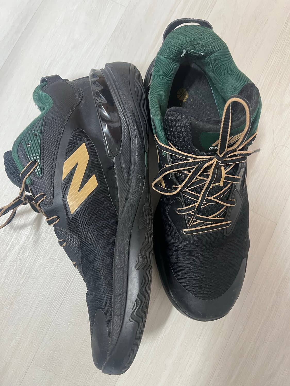 에메레옹도르 뉴발란스 HESI Low vol2 상품이미지2