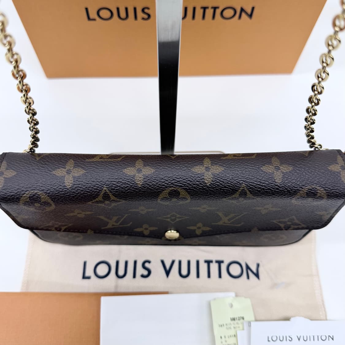 [S+급/OS] 루이비통 포쉐트 펠리시 모노그램 여성백 가방 상품이미지4