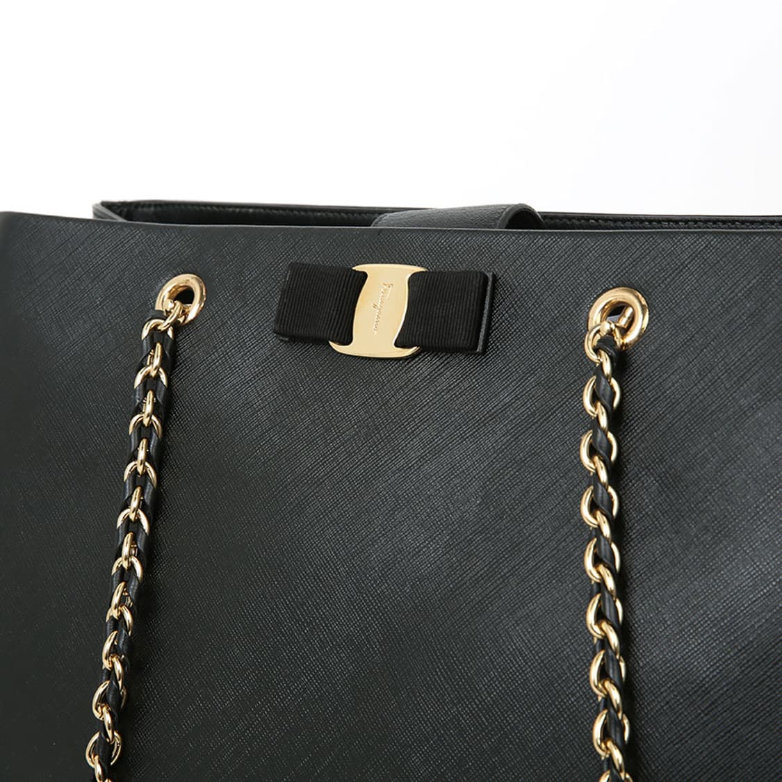 페라가모 리본 바라 멜리케 체인 숄더백 블랙 금장 21-F561 상품이미지6