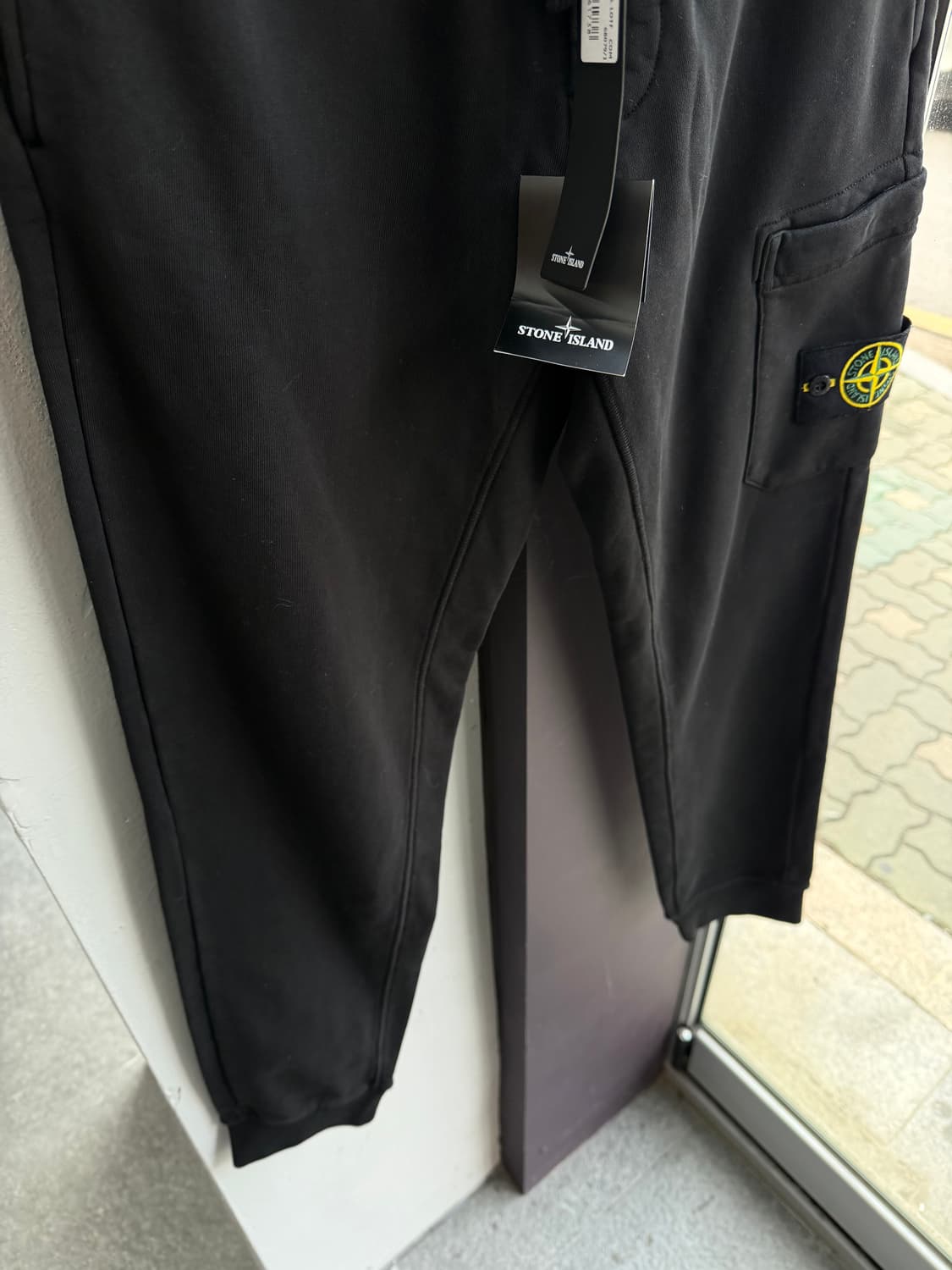 30~31/ (새상품) 스톤아일랜드 와펜패치 클래식 조거팬츠 상품이미지4
