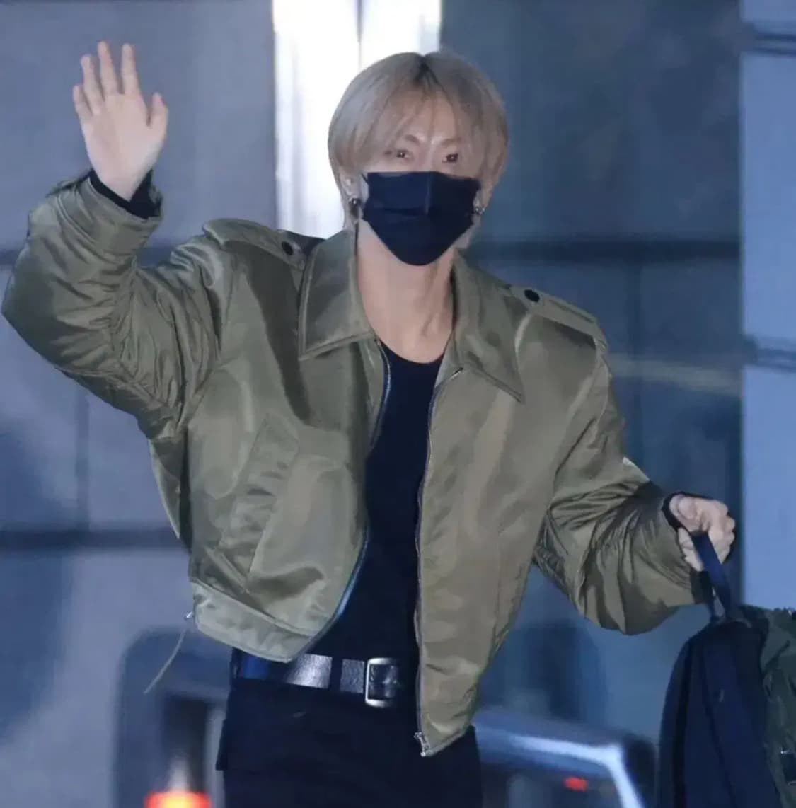 [새상품] 렉토 23FW 톨루즈 툴루즈 나일론 봄버 자켓 점퍼 올리브 상품이미지2