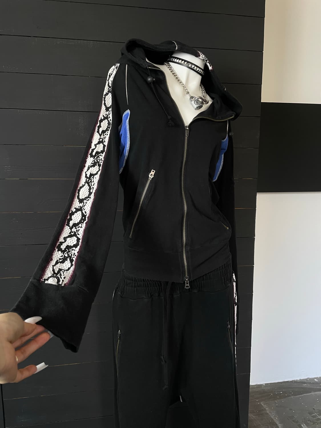 L.G.B 파이톤 뱀피 트레이닝 복서 후드 세트 상품이미지6