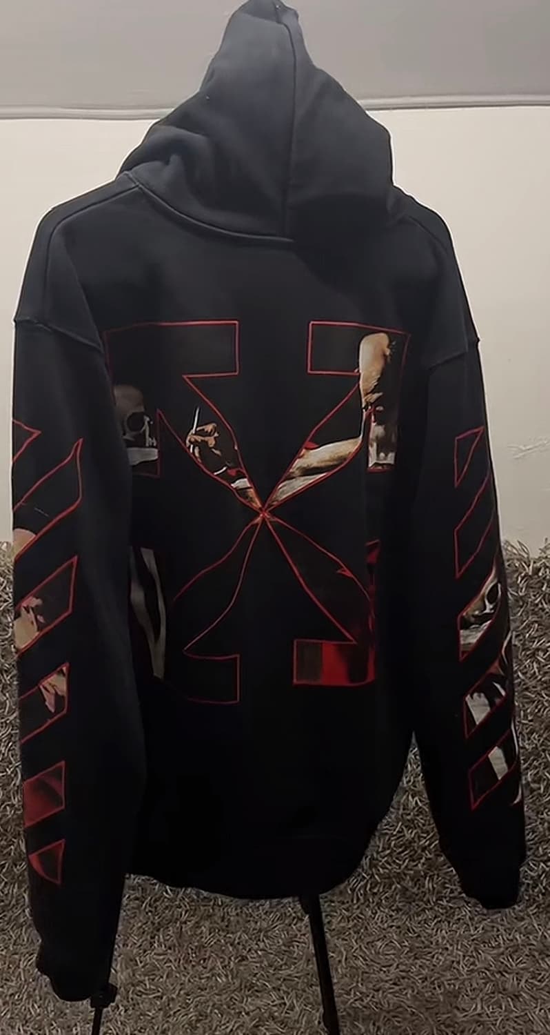 오프화이트 카라바조 후드티팝니다 상품이미지3