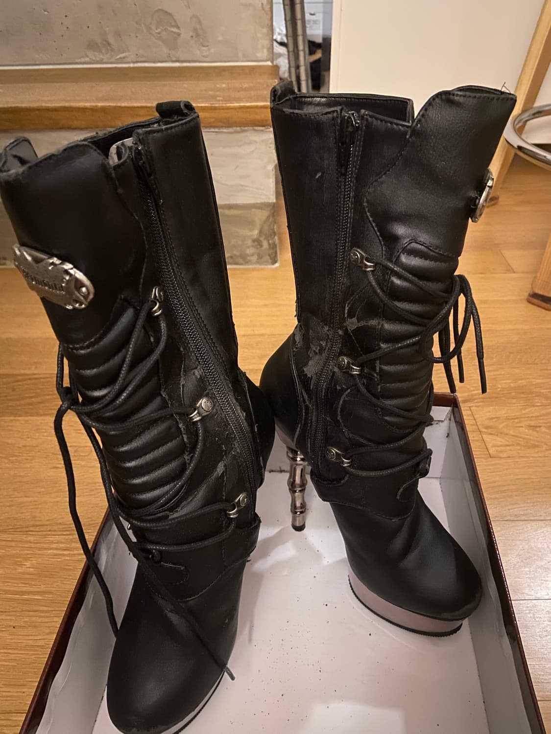 Demonia vegan leather boots 상품이미지7
